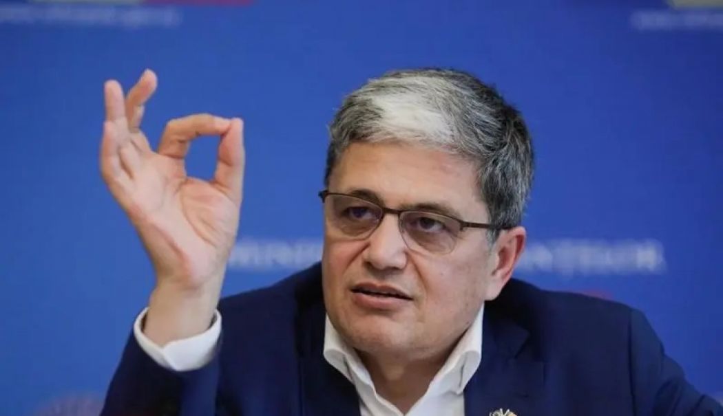 Ministrul Boloș dezminte că statul ar fi interesat de cumpărăturile românilor - fond-ministrul-bolos-1721838101.jpg