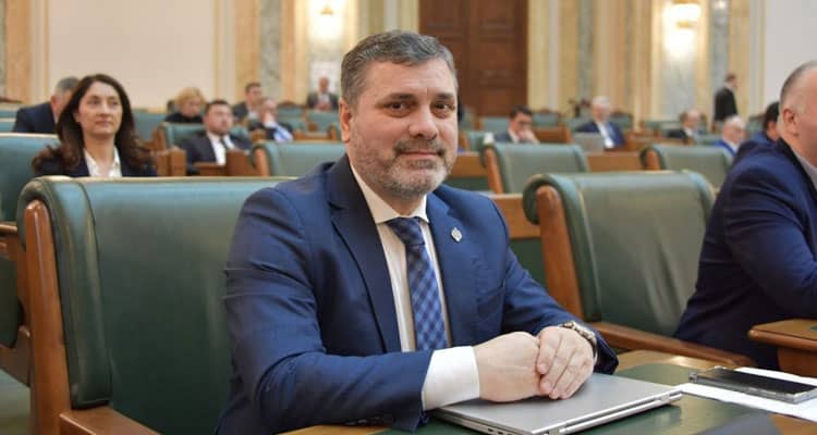 Intențiile senatorului Remus Negoi, în noul mandat. „Voi continua proiectele pe care le-am început” - fond-negoi-raport-1736865795.jpg