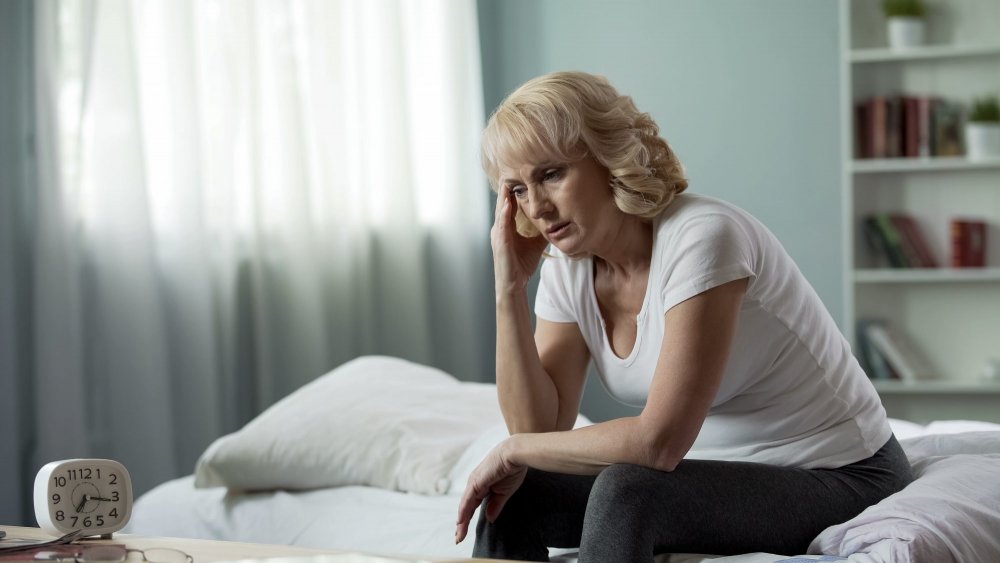 Ochii uscaţi - un simptom frecvent întâlnit la menopauză - fond-ochi-uscati-1722356463.jpg