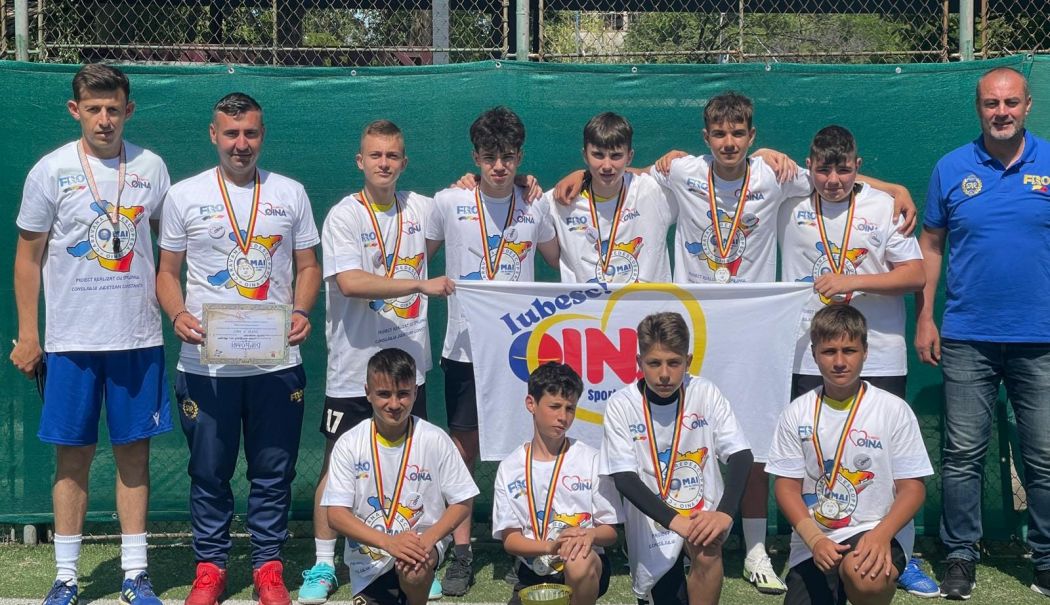 Constanţa va participa la Campionatele Naţionale de Oină de juniori - fond-oina-iar-1722432014.jpg