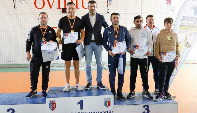Turneu de tenis de masă la Ovidiu, organizat cu succes. 50 de jucători amatori s-au luptat pentru un loc pe podium - fond-ovidiu-tenis-1708956502.jpg