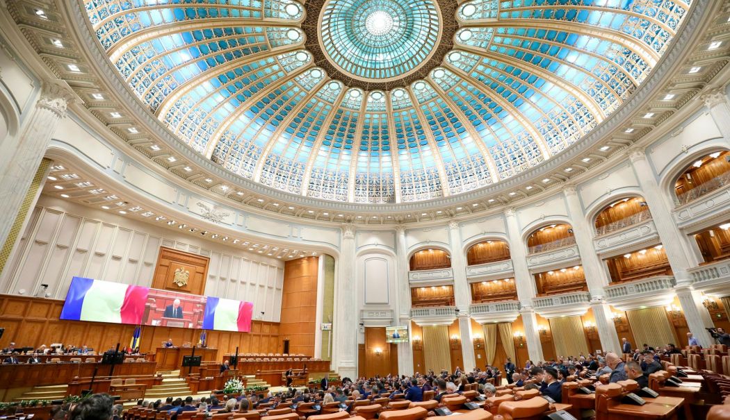 A venit rândul alegătorilor! Unde-i găsiți pe parlamentarii constănțeni, pentru audiențe - fond-parlamentari-audiente-1739195131.jpg