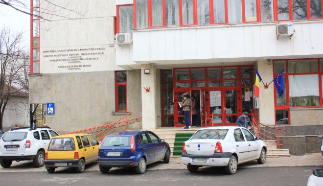 Peste 7.000 de constănţeni au avut pensiile poprite, anul trecut