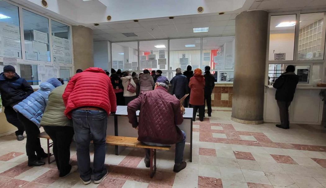 Vârstnicii vor primi în decembrie mai mulţi bani. Iată mesajul Casei de Pensii - fond-pensionari-1733335352.jpg