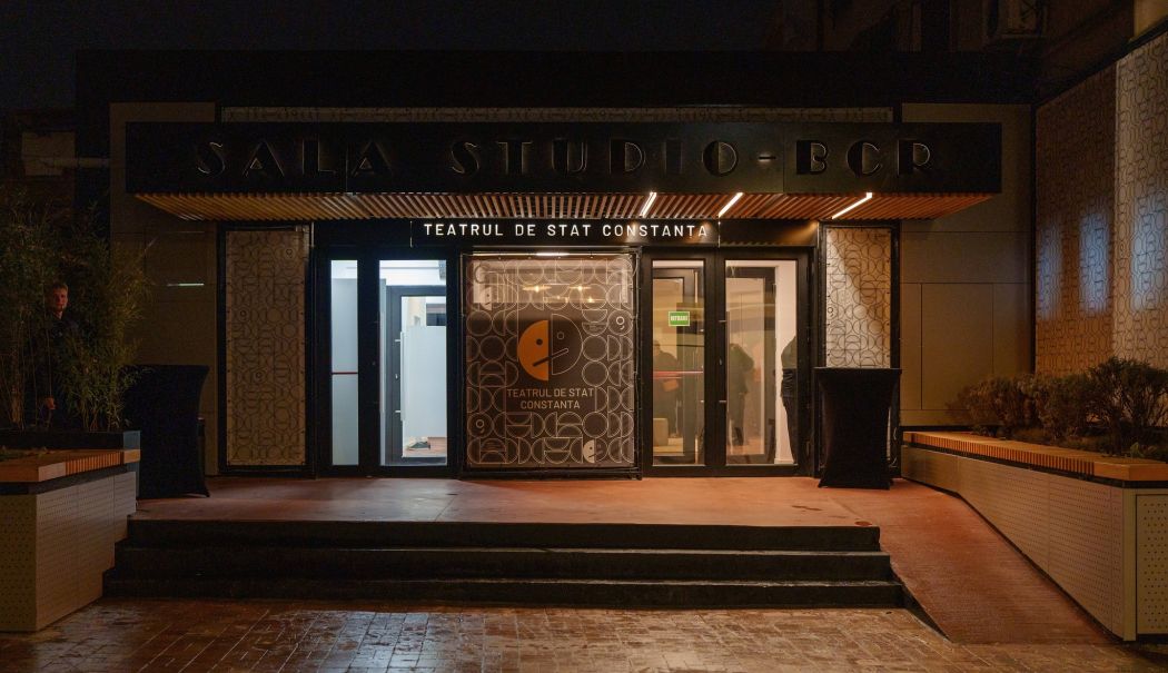 Teatrul de Stat Constanța încheie anul în forță, cu o premieră în regia lui Alexandru Mâzgăreanu
