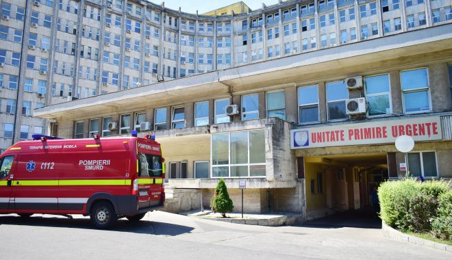 Spitalele constănţene, pregătite să îşi primească pacienţii, de sărbători - fond-program-2-1703188787.JPG
