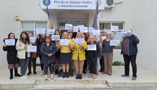 Angajaţii de la DSP Constanţa au protestat din cauza discriminărilor salariale - fond-protest-1709842919.jpg
