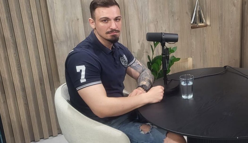 Se dau pumni şi picioare la Constanţa. „Riko” Isop, în faţa unui meci extrem de important - fond-riko-constanta-1747139325.jpg