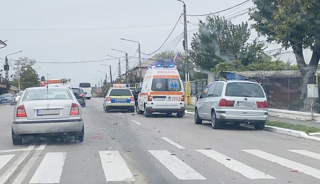 Pietonii, popice pe șoselele constănțene? Traversarea neregulamentară, cauză principală a accidentelor! - fond-rutiera-accidente-pietoni-3-1680200579.jpg