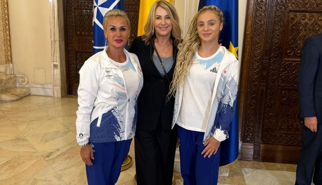 Sabrina Voinea nu renunţă la gimnastică. Ba chiar a revenit în sală - fond-sabrina1-1726145142.jpg