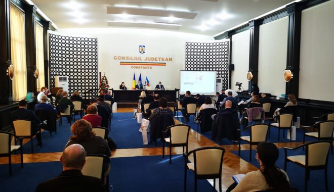 Aleşii locali din Constanţa iau în calcul să acorde subvenție la căldură până la sfârșitul anului - fond-sedinta-cl-1679824971.jpg