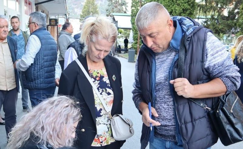 Unde se strâng semnături pentru alegerile prezidenţiale? Mobilizare slabă a partidelor, la Constanţa - fond-semnaturi-prezidentiale-1741013061.jpg