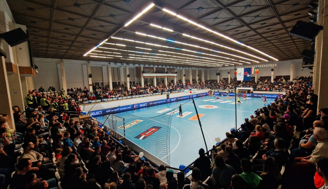Anul 2024, unul bun pentru sportul constănţean. Multe realizări pentru atleţii de la malul mării - fond-sport-constanta-retro-1735819046.jpg
