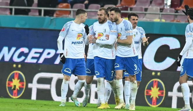 Fotbal pasionant la finalul Superligii. Trei echipe se luptă pentru titlul de campioană - fond-superliga-1683118787.jpg