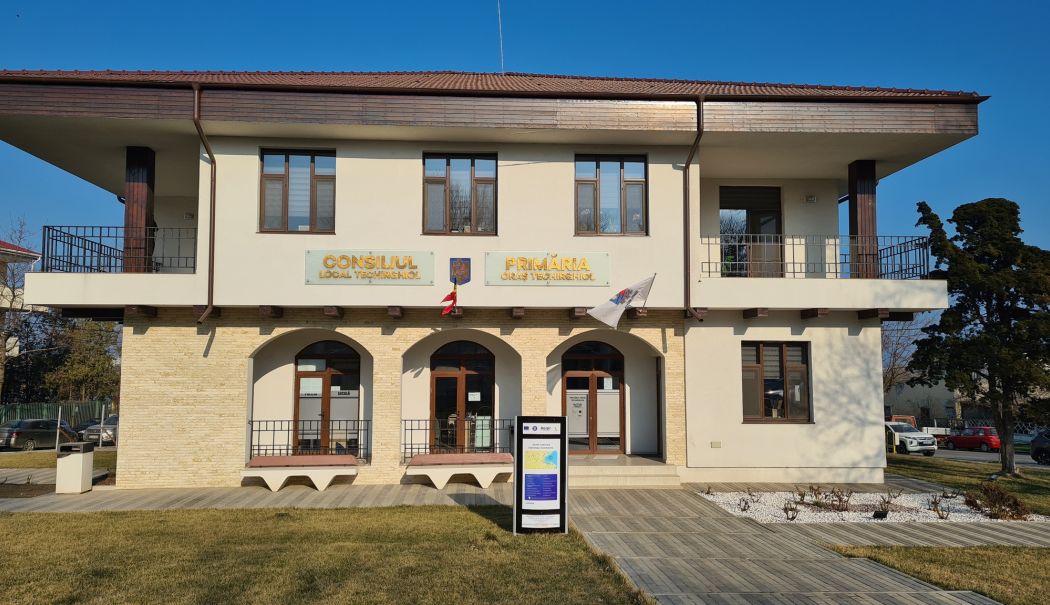 Primăria Techirghiol a aprobat bugetul de venituri şi cheltuieli al localităţii - fond-techirghiol2-1744293770.jpg