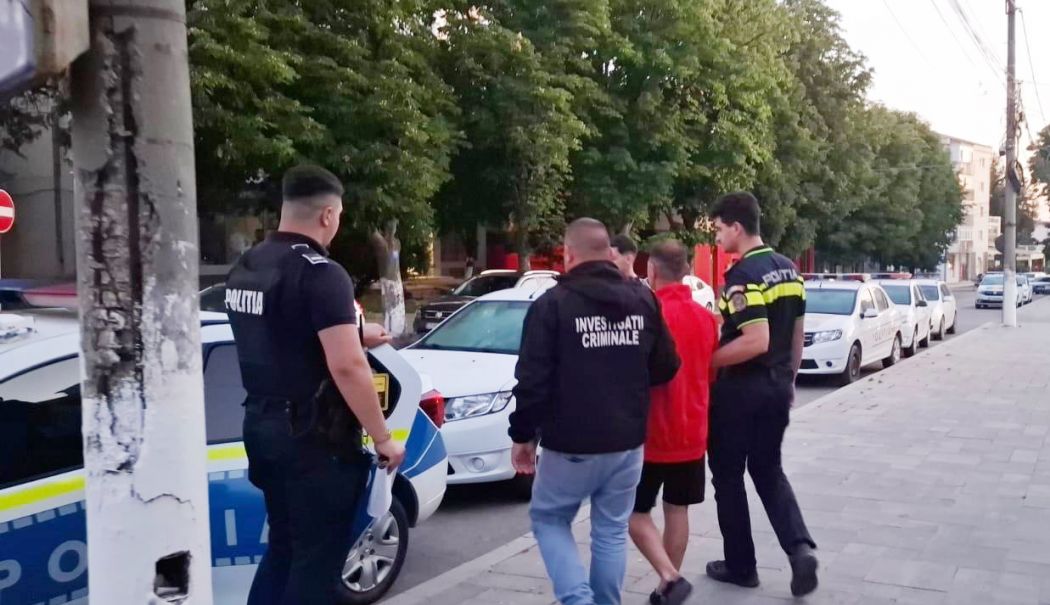 Foloseau buletine pierdute pentru a aduce droguri în țară. Tribunalul Constanța a pronunțat sentința