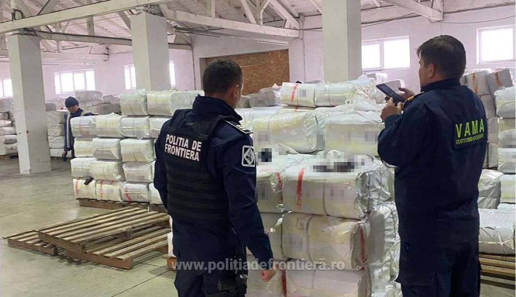 Polițiștii de frontieră în alertă! Piața românească, invadată de chinezisme și turcisme contrafăcute - fond-trafic-produse-contrafacute-1730634816.jpg