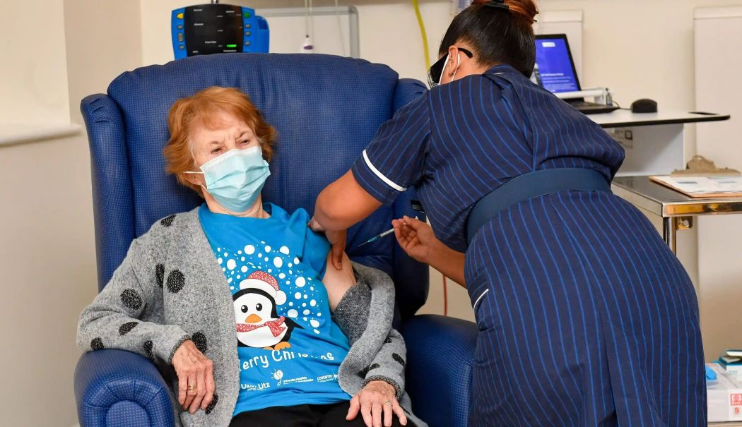 S-a dat startul la campania de vaccinare antigripală. Cine poate beneficia și cum se administrează serul - fond-vaccin-1759770936.jpg