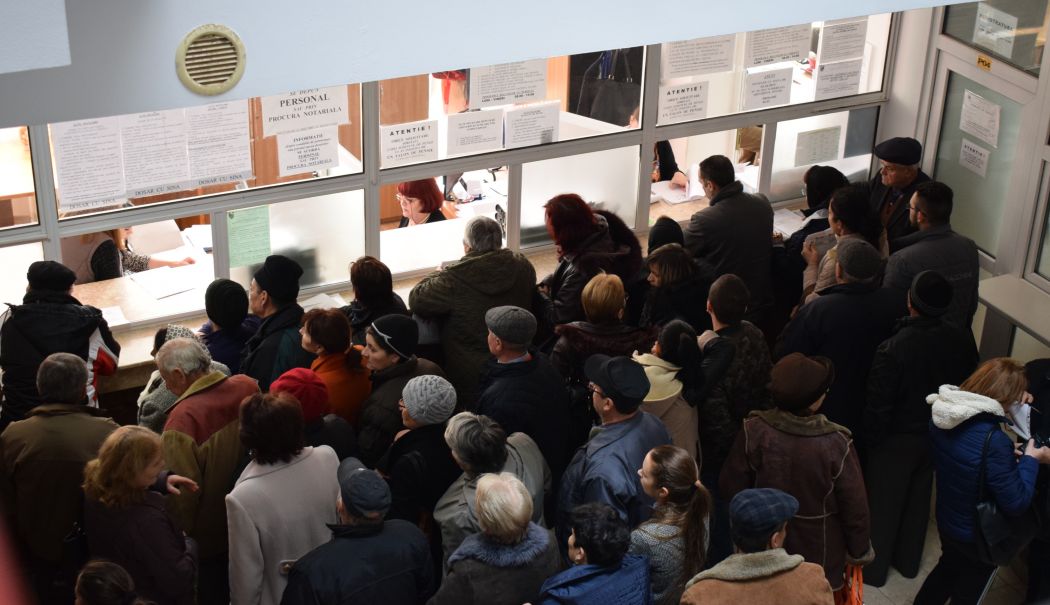 Nu vă ies anii la pensie? Care sunt noile condiții de completare a stagiilor de cotizare - fond-vechime-1730132243.JPG