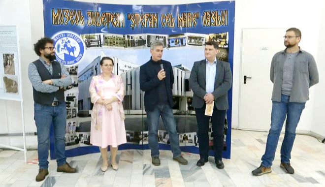 Artefacte din colecția Muzeului de Istorie Constanța, expuse la Vaslui. Expoziția care spune povestea venirii creștinismului la putere - fond-vernisaj-minac-1680717609.jpg