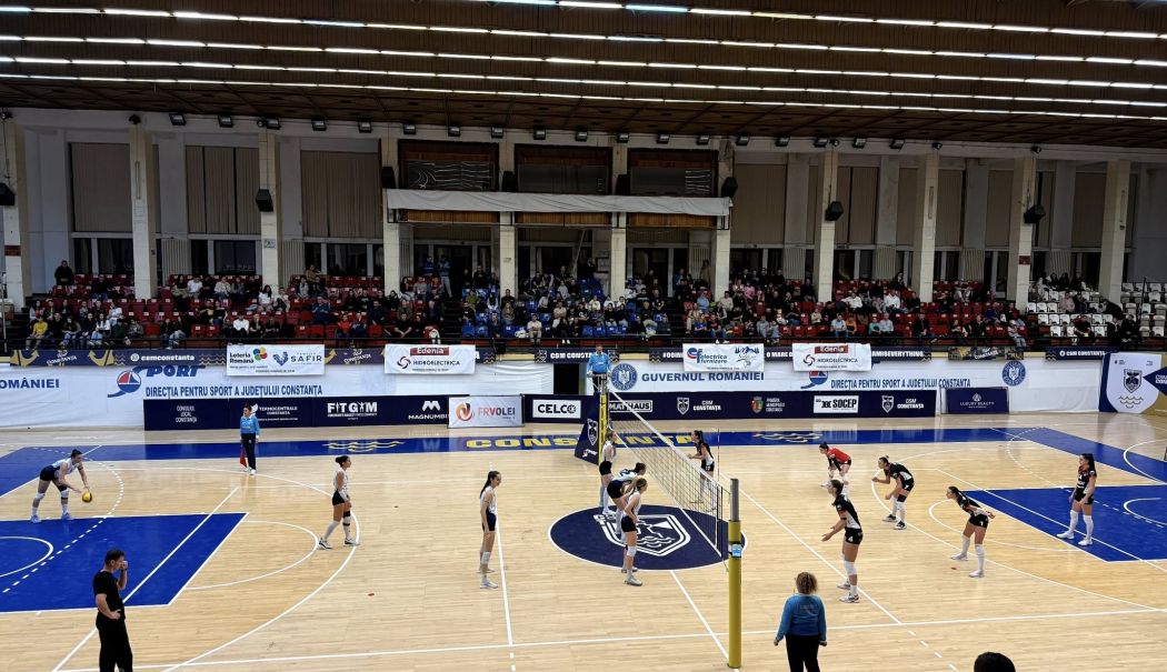 Duel pierdut la fileu! CSM Constanța, învinsă acasă de Dinamo București - fond-volei-cta-1762685264.jpg