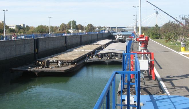 11% din traficul de mărfuri pe Canalul Dunăre - Marea Neagră se derulează în beneficiul Ucrainei - fond11dintraficuldemarfuripecana-1654606679.jpg