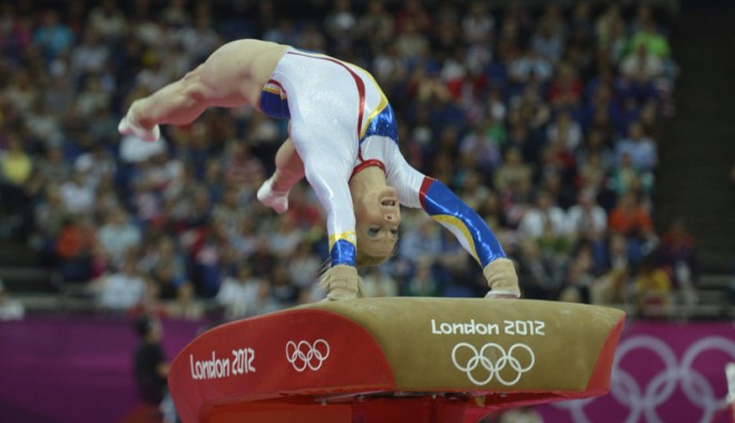 Sandra Izbașa a cucerit aurul olimpic - fond3-1344192486.jpg