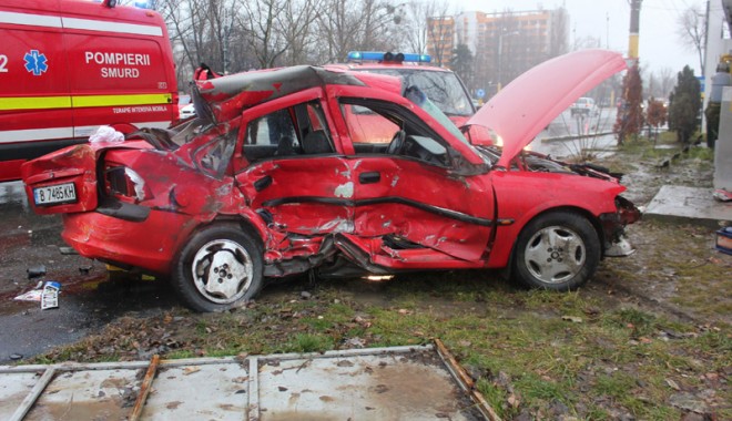 Tragedii rutiere pe șoselele Constanței - fondaccidente-1342361455.jpg