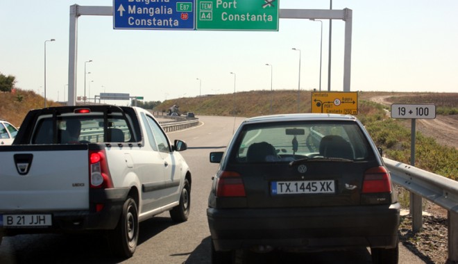 Mașinile de Bulgaria fac noi victime la Constanța. ȚEPE cu autoturisme cu acte false - fondactefalsemasinibulgaria-1371654858.jpg