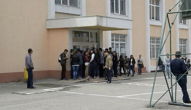 Părinți revoltați împotriva profesorilor bine intenționați de la Liceul 