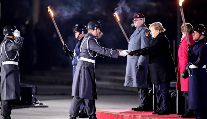 Armata Germaniei şi-a luat rămas bun de la Angela Merkel - fondarmatagermanieisialuatramasb-1638559166.jpg
