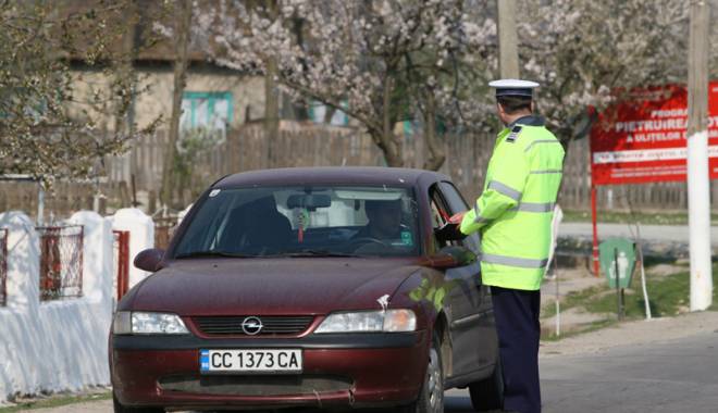 Ați fost amendat pentru că nu aveați rovinietă? Cum puteți scăpa de bucluc - fondatifostamendatlipsarovinieta-1424368833.jpg