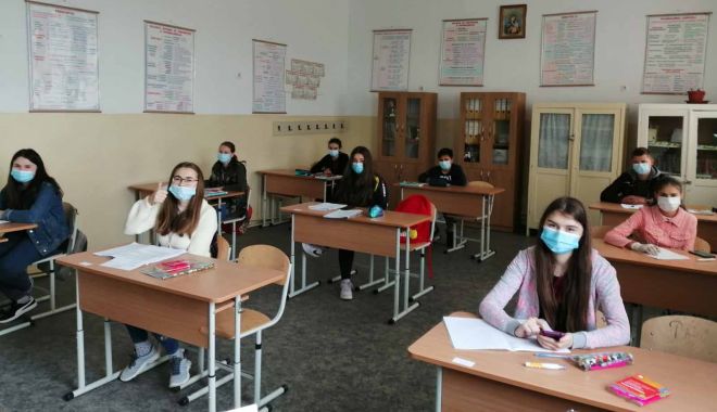 Bacalaureat 2020. Trei elevi, eliminați din examen. 