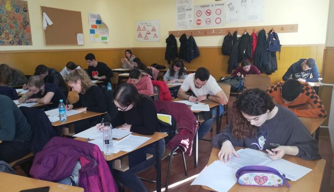 Tragi-comedia de la prima probă scrisă a Bacalaureatului 2022. Candidații speră măcar la o notă de 7 - fondbac-1655746660.jpg