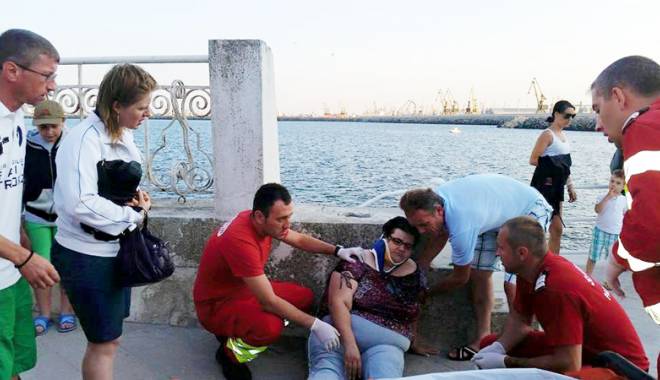 Cum s-a întâmplat accidentul  de la Cazino. Turista și-a recunoscut  vina, deși balustrada avea probleme - fondbalenafaleza-1435771034.jpg