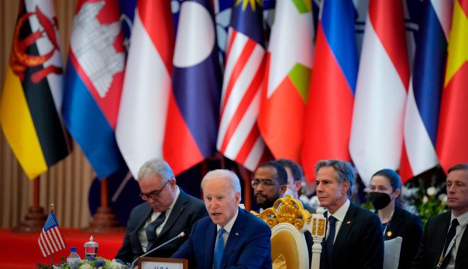 Biden i-a transmis premierului cambodgian îngrijorarea sa privind activităţile Chinei la o bază navală - fondbidencambodgia-1668343712.jpg