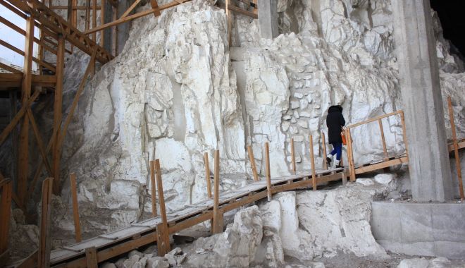 Bisericuțele de cretă de la Murfatlar, sortite dispariției? Motivul incredibil pentru care nu sunt restaurate! - fondbisericacretamurfatlar2-1575227975.jpg