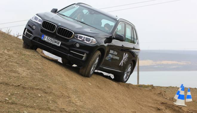 Galerie FOTO. BMW xDrive Experience - cel mai amplu și important eveniment de teste al mărcii - fondbmwprint2-1426008160.jpg