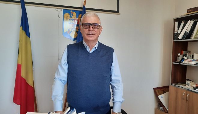 Când se reiau bursele locurilor de muncă. Disperaţi, angajatorii constănţeni caută muncitori şi în Suceava - fondbursa-1644767109.jpg