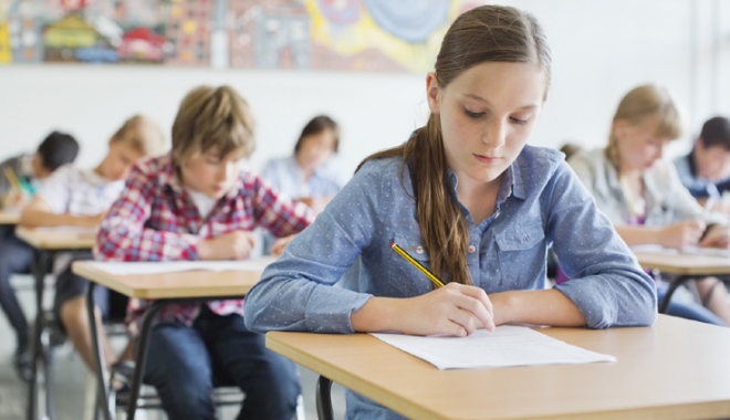 Cea mai grea perioadă pentru elevi: teze, evaluări, admitere, Bacalaureat - fondceamaigreapoerioada-1462287685.jpg