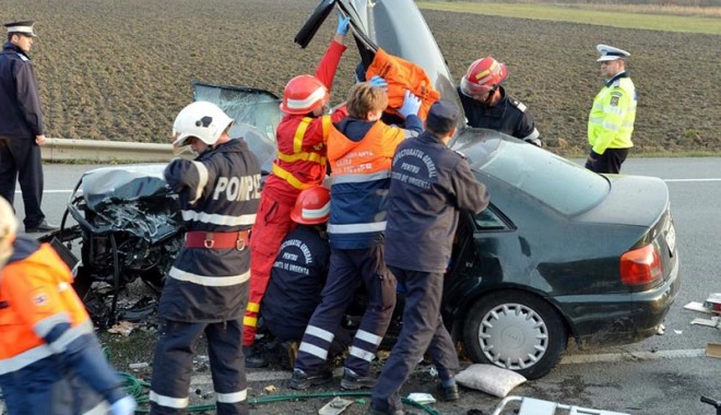 Șoselele Constanței unde pândește moartea. Care sunt cele mai periculoase drumuri - fondcelemaipericuloasesosele2-1409067905.jpg
