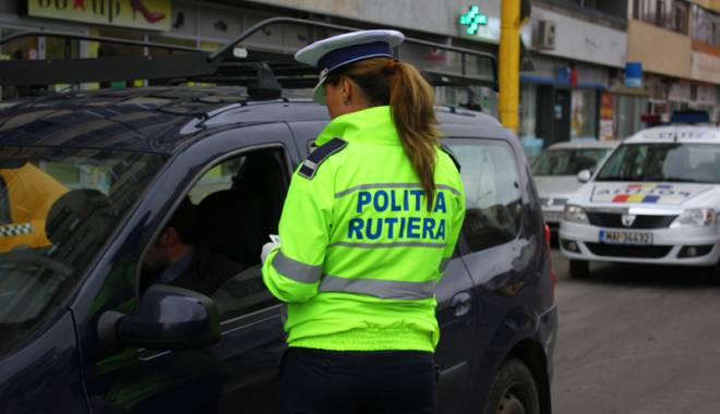 Năravurile șoferilor din Constanța care fac ravagii pe șosele - fondcelemaiproasteobiceiuri-1415902831.jpg