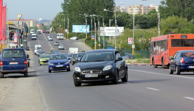 CELE MAI PROASTE OBICEIURI DIN TRAFIC ȘI CUM SUNT ELE PEDEPSITE DE POLIȚIȘTI - fondcelemaiproasteobiceiuriintra-1357482776.jpg