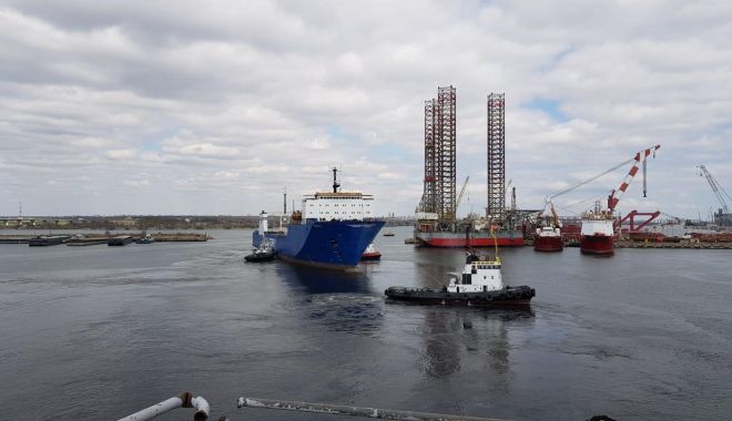 Cine vrea să destabilizeze serviciile de siguranță a navigației în porturile maritime românești? (II) - fondcinevreasadestabilizezeservi-1659012661.jpg