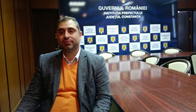 Un rom luptă pentru a schimba viitorul etniei. 