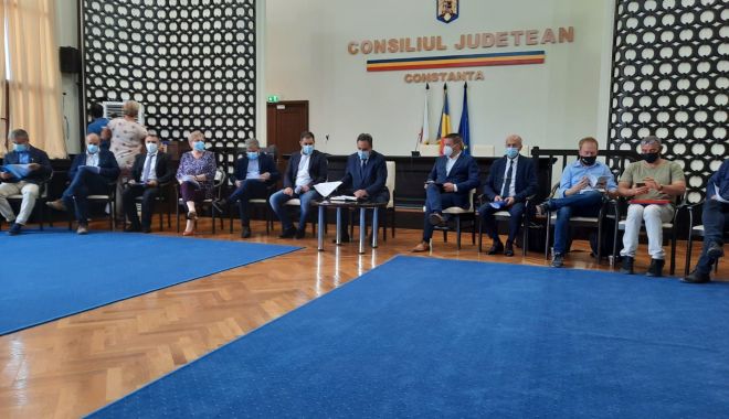 CJC, bilanţ la un an de la alegerile locale. „Ne dorim un nivel ridicat de transparenţă” - fondcjcbilant-1631729889.jpg