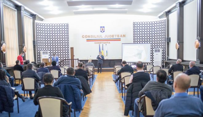 Preşedintele CJC, Mihai Lupu, prima întâlnire cu primarii. „Vrem să dezvoltăm judeţul Constanţa” - fondcjcmihailupuintalnireprimari-1610565009.jpg