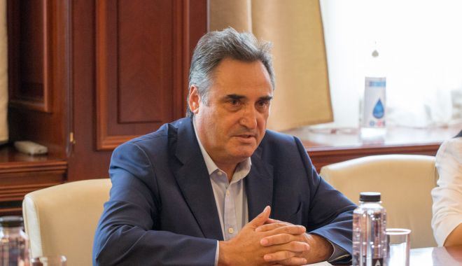 Preşedintele CJC, Mihai Lupu: „Sunt alături de elevi, însă îndemn la respectarea legii” - fondcjctransportelevi2-1631458387.jpg