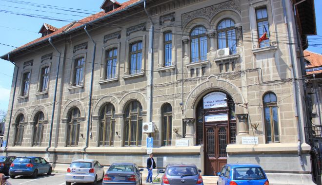 Au fost odată în bănci, iar astăzi contribuie la înalta performanță a Colegiului „Mircea cel Bătrân” - fondcolegiulmircea1-1622128110.jpg