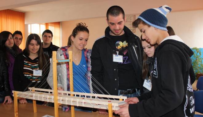 Spania, o șansă nesperată pentru calificarea elevilor de la Colegiul de marină - fondcolegiultehnicdemarina48-1445012809.jpg